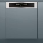 Bauknecht - IBBO 3C26 X Teilintegrierter Geschirrspüler 60cm - 14 Gedecke - Active Dry, Sensorprogramm, Leiser Betrieb - Effiziente Reinigung - Energieeffizienzklasse E - 82–90x59,8x55,5cm - Edelstahl